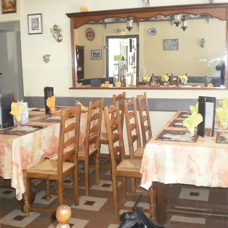 Hotel Le Deltaplane 2*